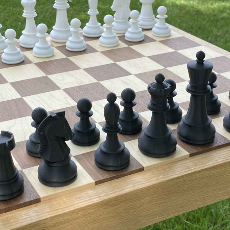 Walnut and Maple Chessboard with 3D printed pieces